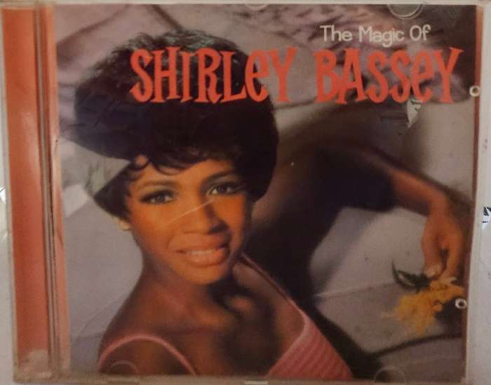 Shirley Bassey The Magic of  (4441)