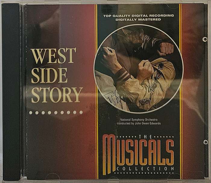 The Musicals West Side Story  (2476)