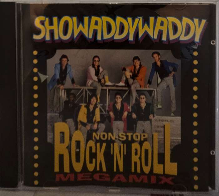Showdady Waddy Non Stop Rock 'n Roll Megamix  (3921)