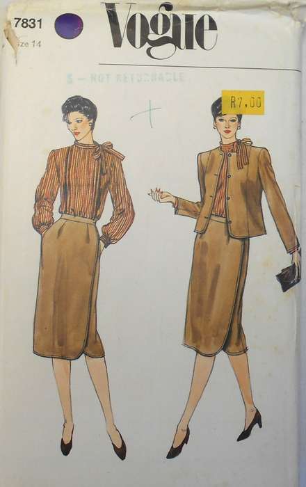 VOGUE 7831 JACKET-SKIRT-BLOUSE SIZE 14 COMPLETE-UNCUT-F/FOLDED