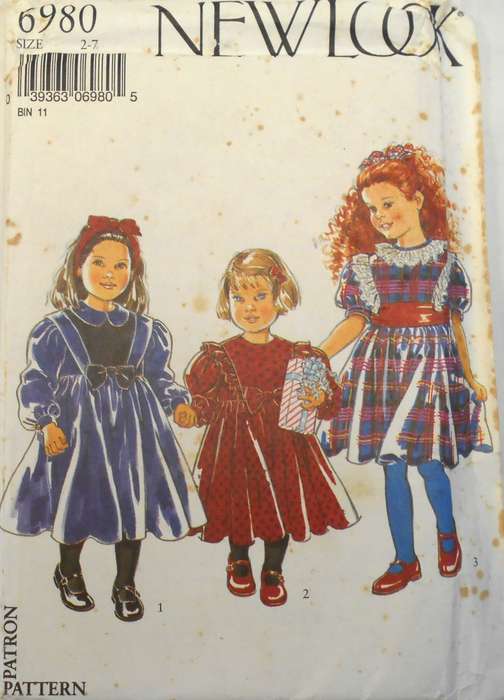NEW LOOK PATTERNS 6980 GIRLS DRESS & SASH SIZE 2-7 YEARS COMPLETE-UNCUT-F/FOLDED