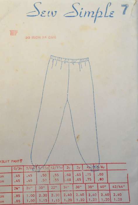 SEW SIMPLE 7 TRACKSUIT BOTTOMS SIZE 30 OR 76 CM COMPLETE-UNCUT-F/FOLDED