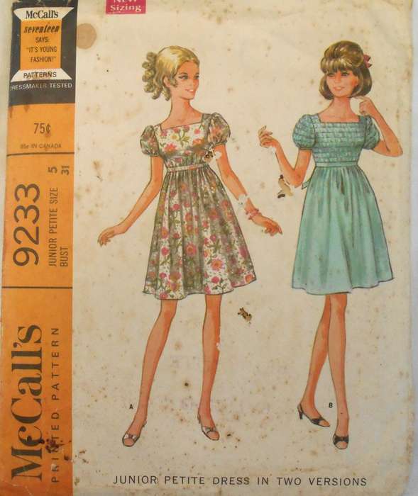 VINTAGE McCALLS 9233 DRESS IN 2 VERSIONS SIZE 5 BUST 31 COMPLETE