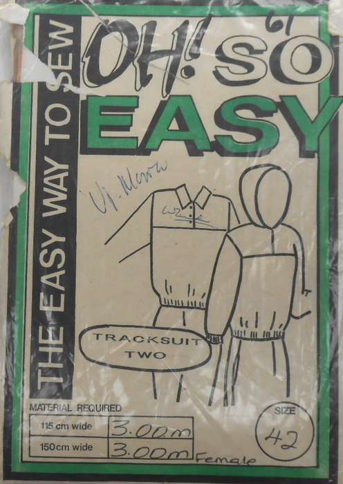 OH SO EASY PATTERNS 61 TRACKSUIT TWO SIZE 32-34 & 36-38 MALE COMPLETE-UNCUT-F/FOLDED