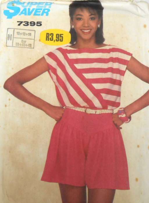 SIMPLICITY 7395 PULL ON SHORTS-PULLOVER TOP SIZE 10-12-14 COMPLETE-CUT TO 14