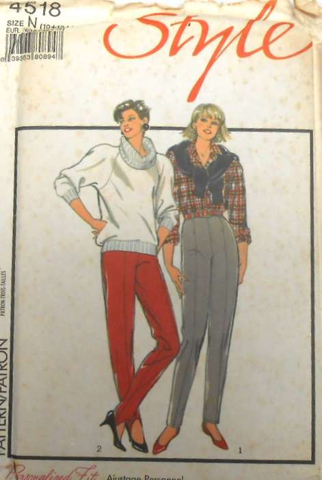 STYLE 4518 SET OF STIRRUP PANTS SIZE 10-12-14 COMPLETE-UNCUT-F/FOLDED