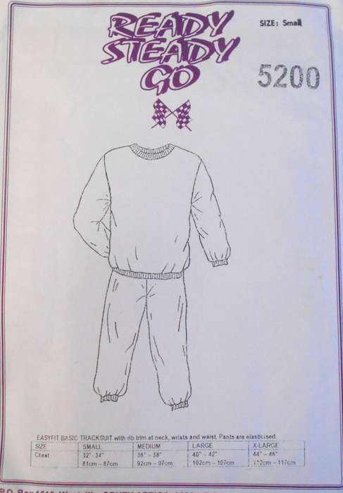 READY STEADY GO 5200 TRACKSUIT SIZE SMALL (32-34) COMPLETE