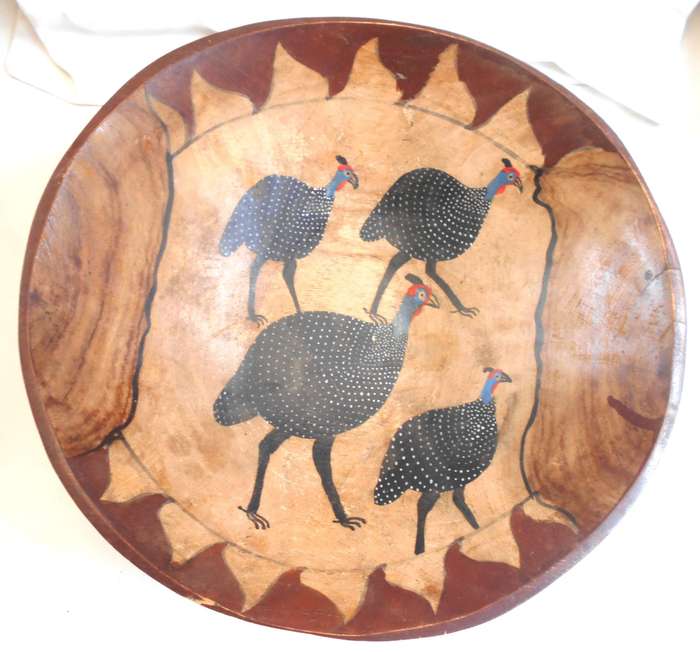 LARGE ROUND AFRICAN BOWL DECORATED WITH GUINEA FOWL & PATTERNED