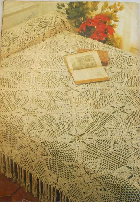 CROCHET MONTHLY NUMBER 94 -32 PAGES