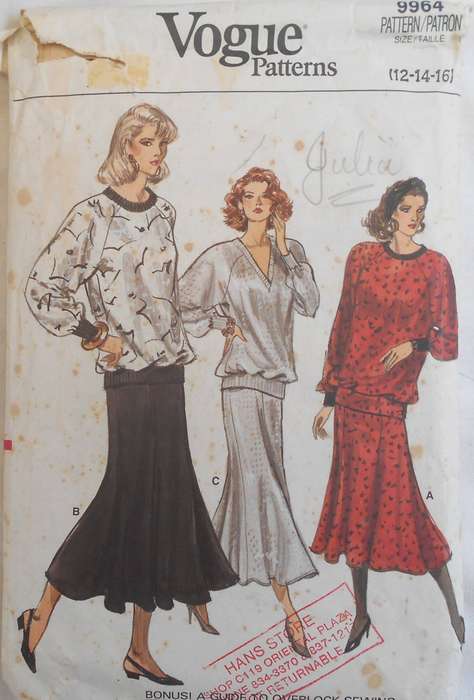 VOGUE 9964 TOP & SKIRT SIZE 12-14-16 NO SEWING INSTRUCTIONS SUPPLIED