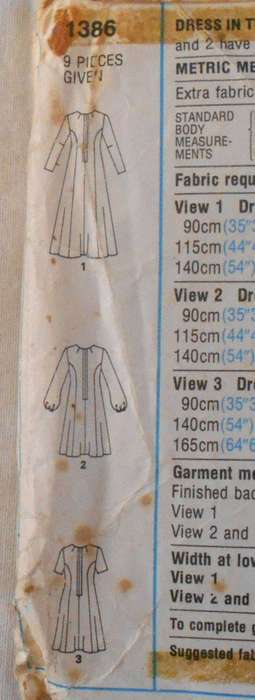 VINTAGE STYLE 1386 V NECK DRESS SIZE 12 1/2 BUST 35"/89CM COMPLETE-NO SEWING INSTRUCTIONS SUPPLIED