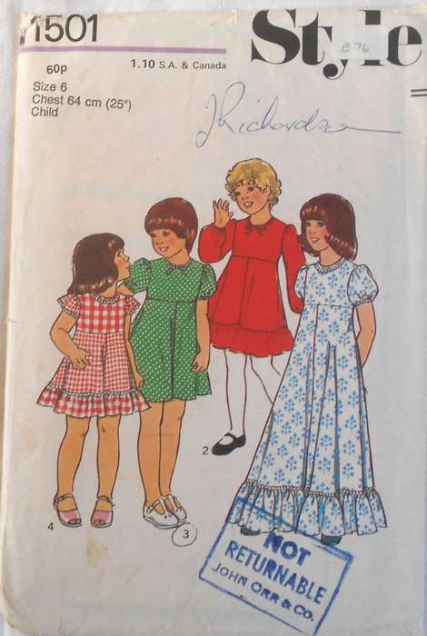 VINTAGE STYLE 1501 GIRL'S DRESS IN 2 LENGTHS SIZE 6 YEARS CHEST 64 CM COMPLETE
