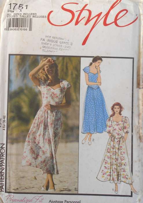 STYLE 1751 DRESS WITH SWEETHEART NECKLINE SIZE 8-18 COMPLETE-UNCUT-F/FOLDED