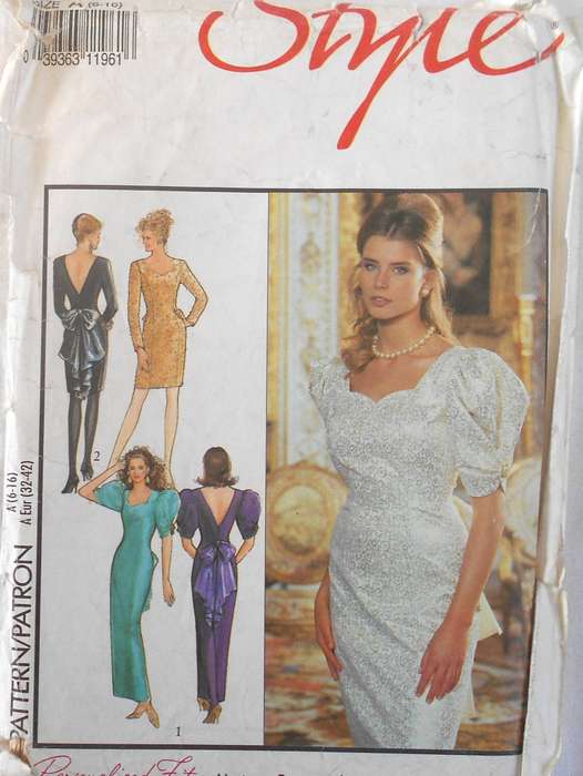 STYLE 1993 FITTED EVENING DRESS SIZE 6-16 COMPLETE-UNCUT-F/FOLDED