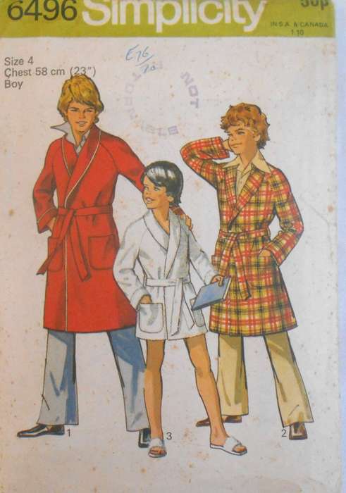 SIMPLICITY 6494 BOY'S ROBE IN 2 LENGTHS SIZE 4 YEARS CHEST 58 CM COMPLETE