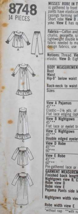 SIMPLICITY 8748 ROBE IN 2 LENGTHS-NIGHTGOWN-PJS SIZE XS-S-M (6-16) COMPLETE-UNCUT-F/FOLDED