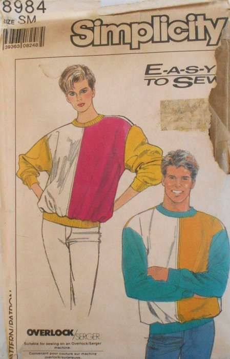 SIMPLICITY 8984 UNISEX SWEATSHIRT SIZE SMALL (28-30") COMPLETE ZIPLOC