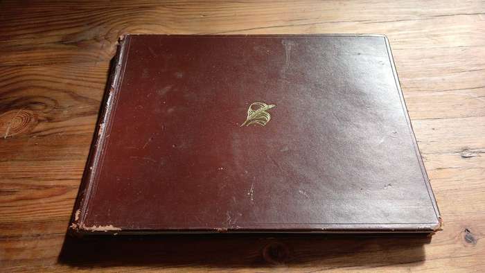 The Barnett Collection, a Pictorial Record of Early Johannesburg (numbered leather bound edition)