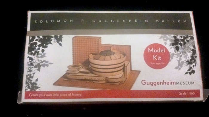 Guggenheim Museum Model Kit (Architects Series}