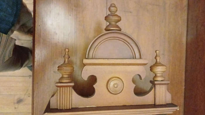 31 Day Wall Clock with Chimes