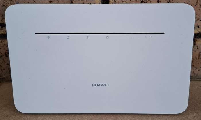 Huawei B535-932 (For Fixed LTE) High-Speed LTE Router With Wan Port and Sim Card Slot