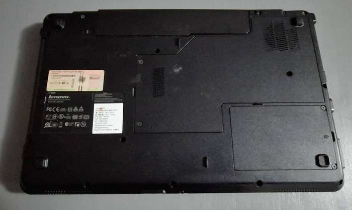 Lenovo G550 Laptop Pentium Dual Core 2.3GHZ CPU 4GB Ram 250GB Hard Drive (FREE SHIPPING!)