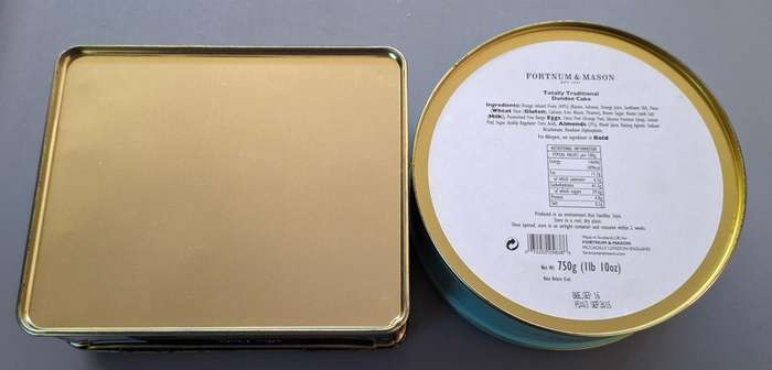 Set Of 2 Collectable Tins Dundee Cake Tin & After Eight Mint Tin