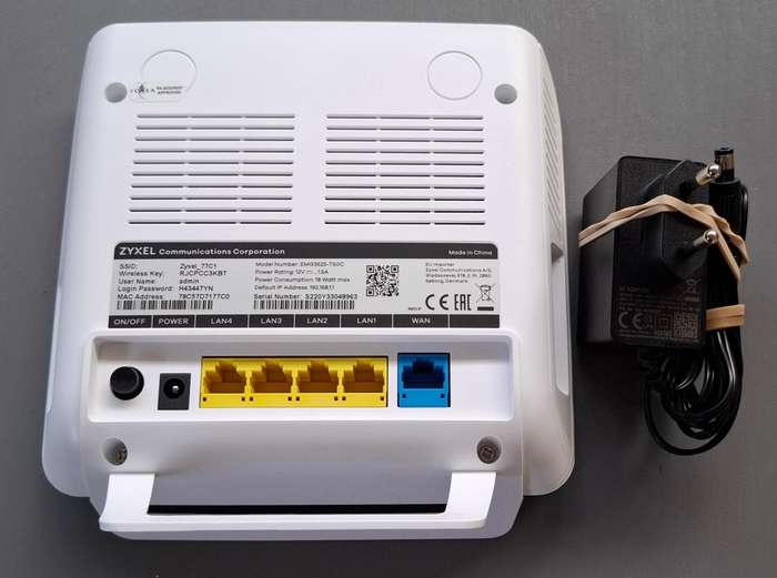 Zyxel EMG3525-T50C Fibre Router With USB File Sharing