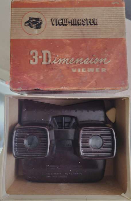 Vintage boxed bakelite View-Master