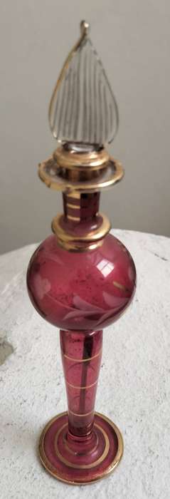 Vintage perfume bottle (18 cm)