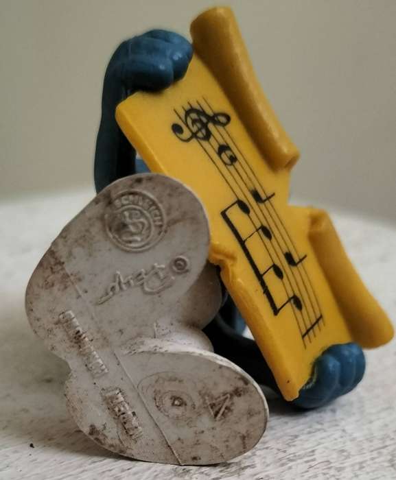 Singing Smurf (Schleich)