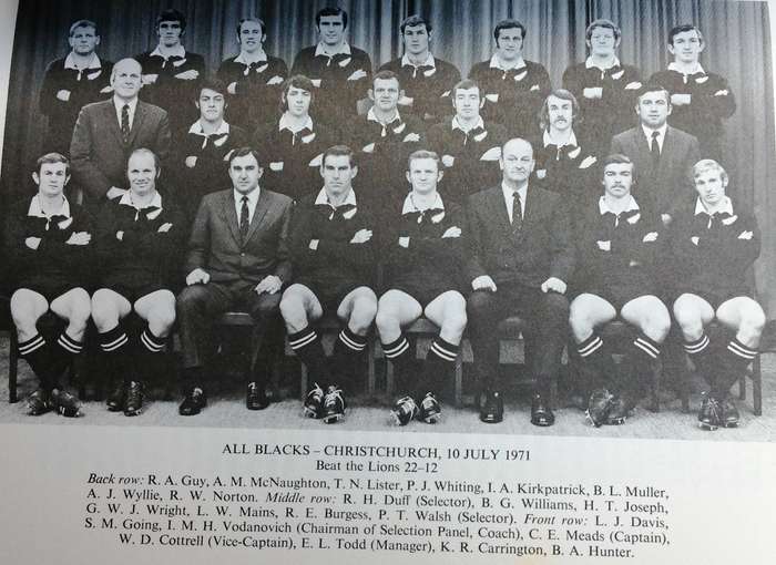Colin Meads All Black - Alex Veysey - Hardcover - Book signed by Mr Colin Meads