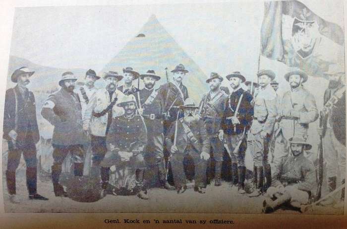 Die Tweede Vryheidsoorlog-Boek Twee-Ontplooiing van die Boere-Offensief Oktober 1899 J H Breytenbach