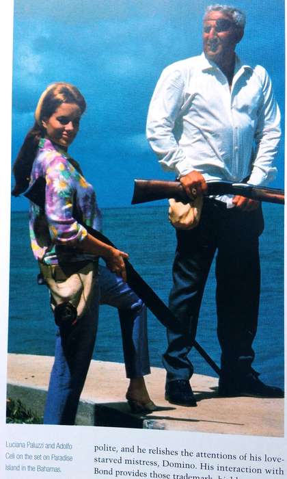 The Essential Bond - Lee Pfeiffer and Dave Worrall - Hardcover