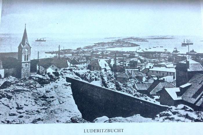 The Coast of Treasure - Lawrence G Green - Hardcover