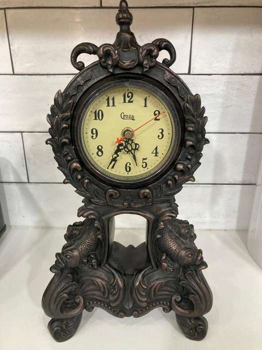 Vintage Rococo Table Clock