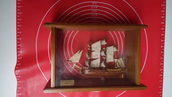 ST GERAN 1737 SCALE MODEL SHIP IN GLASS : GORGEOUS ITEM!!!