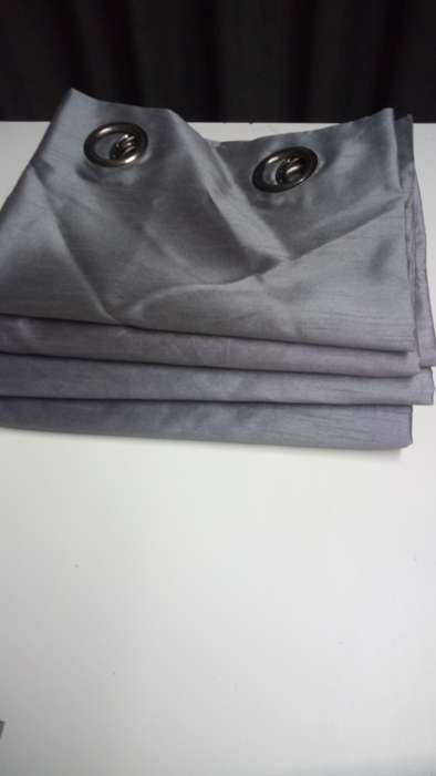 Eyelit curtains x 8