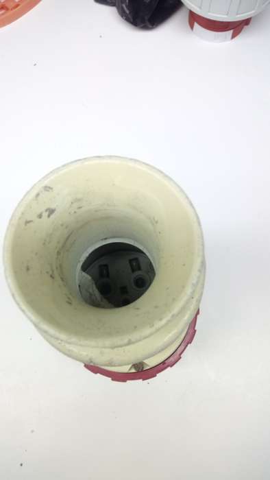 Scame 3P 63A 6h 360-415V COD 215 6336