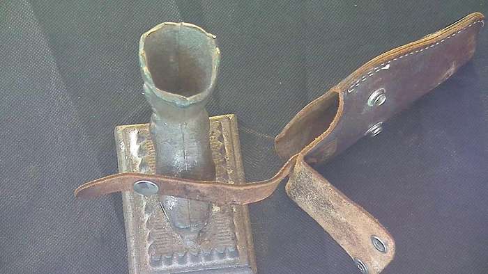 El Paso 32 Auto, brown leather gun holster