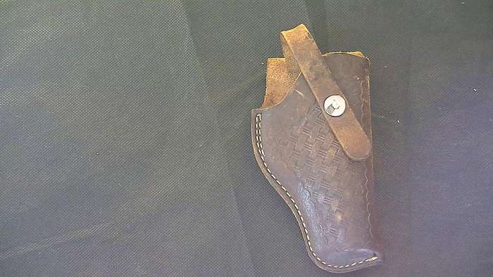 El Paso 32 Auto, brown leather gun holster