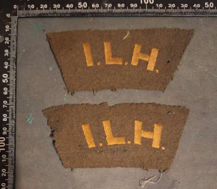 WW1 UDF IMPERIAL LIGHT HORSE SHOULDER TITLE SET