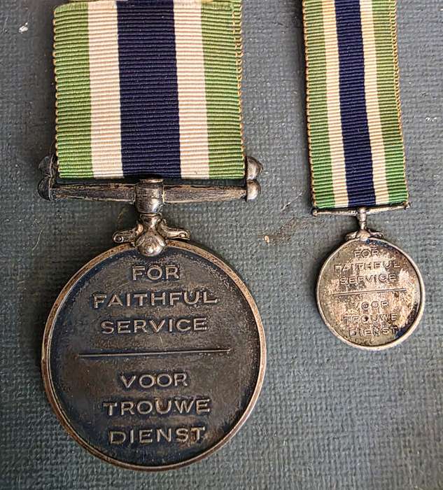 BOER WAR SOUTH AFRICAN CONSTABULARY QSA & POLICE FAITHFULL SERVICE MEDAL GROUP