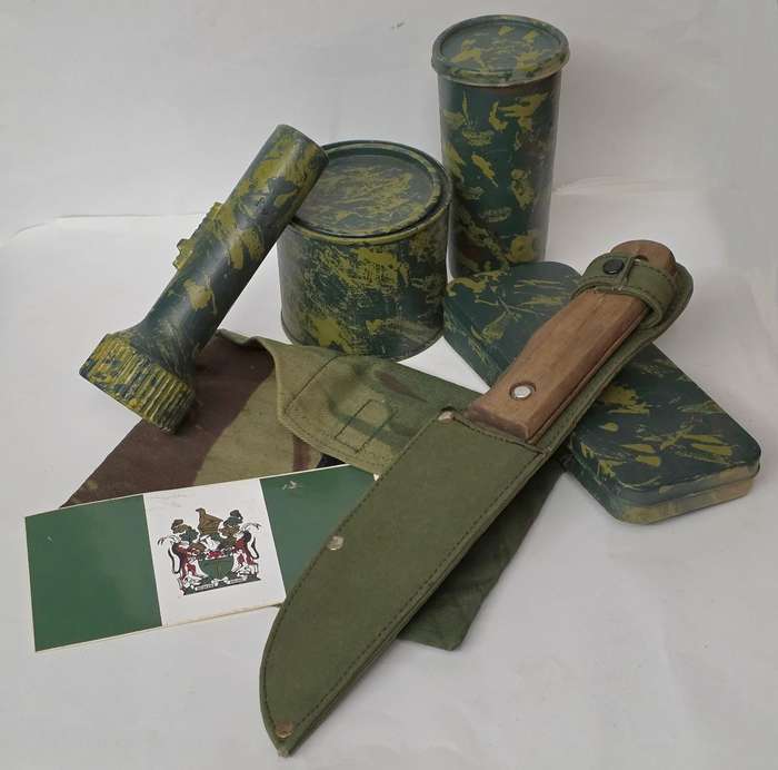 RHODESIAN ARMY PERSONEL KIT LOT