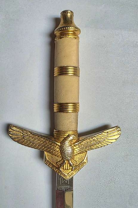 SAAF 1st PATTERN CERMONIAL DAGGER & FITTINGS