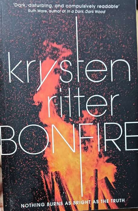 Bonfire - Krysten Ritter - Softcover - 276 Pages