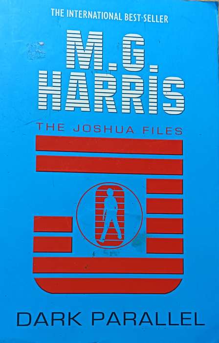 Dark Parallel - M.G. Harris - Softcover - 345 pages