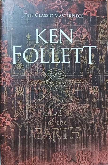 The Pillars of the Earth - Ken Follett - Softcover - 1083 Pages