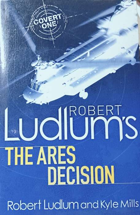 The Ares Decision - Robert Ludlum - Softcover - 426 Pages