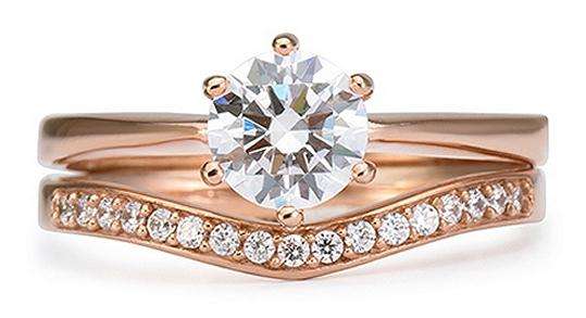 9k / 9ct rose gold Solitaire Engagement or Dress RING: 0.75ct simulated diamond, 6 claw